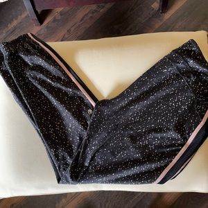 Lululemon joggers
